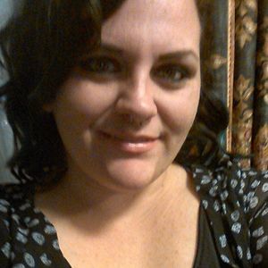 Meet your Posher, Corina